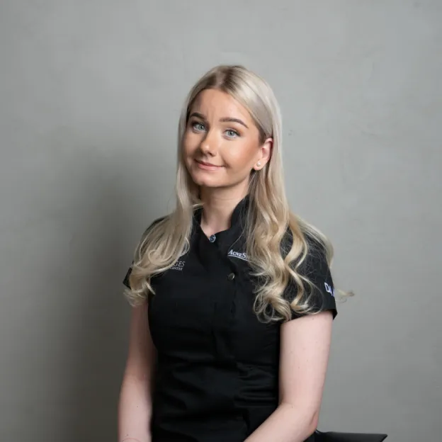 Hudterapeut Vilma Libom